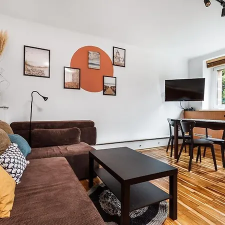 Apartament Hugo Appartamento *